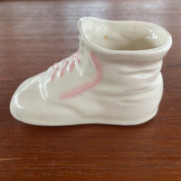 VTG Pottery Baby Shoe - Picture 4 of 5